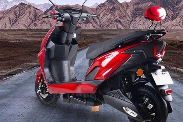 劲爆摩托车颜色的电瓶车好